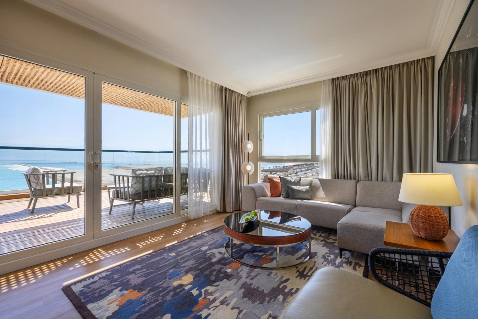 Nevo By Isrotel Collection Ein Bokek Dış mekan fotoğraf Suite at the Hilton Tel Aviv