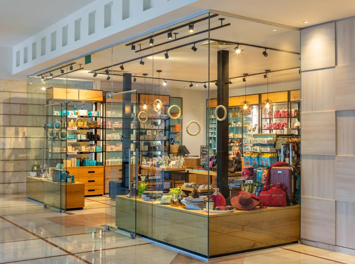 Nevo By Isrotel Collection Ein Bokek Dış mekan fotoğraf A shop in the airport